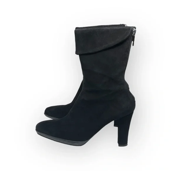 Aquatalia ⌘ Chic Fold Over Back Zip Stack Heeled Boots ⌘ Black Suede ⌘ 6.5M ⌘ - Picture 6 of 16